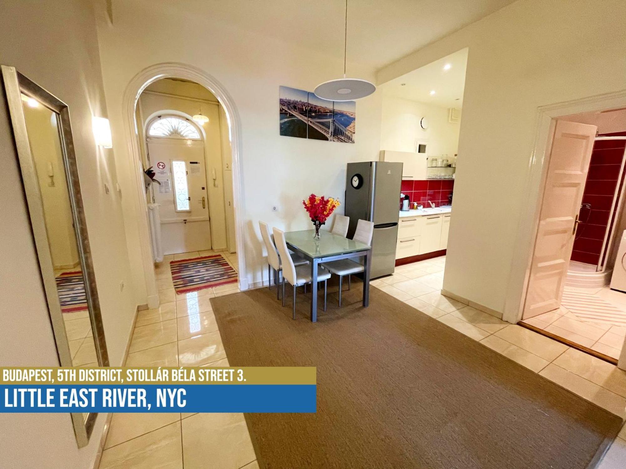 ブダペストLittle East River Premium Aptアパートメント エクステリア 写真