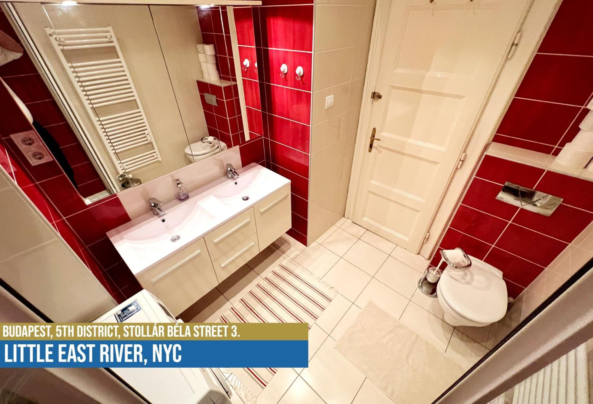 ブダペストLittle East River Premium Aptアパートメント エクステリア 写真